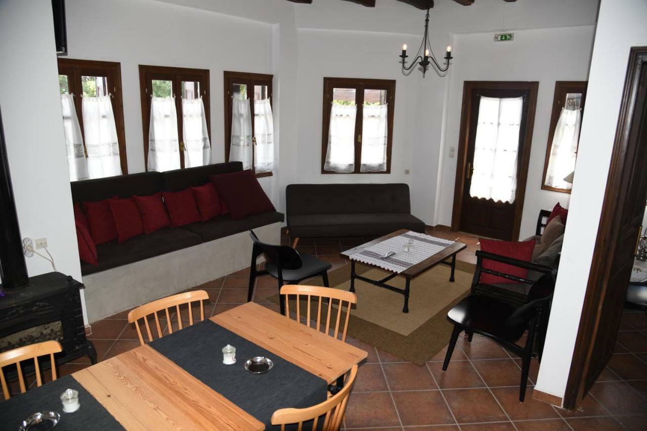 Karpofora Traditional Guesthouse Miléai Buitenkant foto