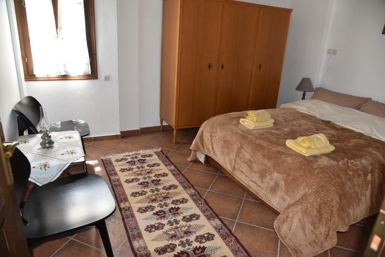Karpofora Traditional Guesthouse Miléai Buitenkant foto
